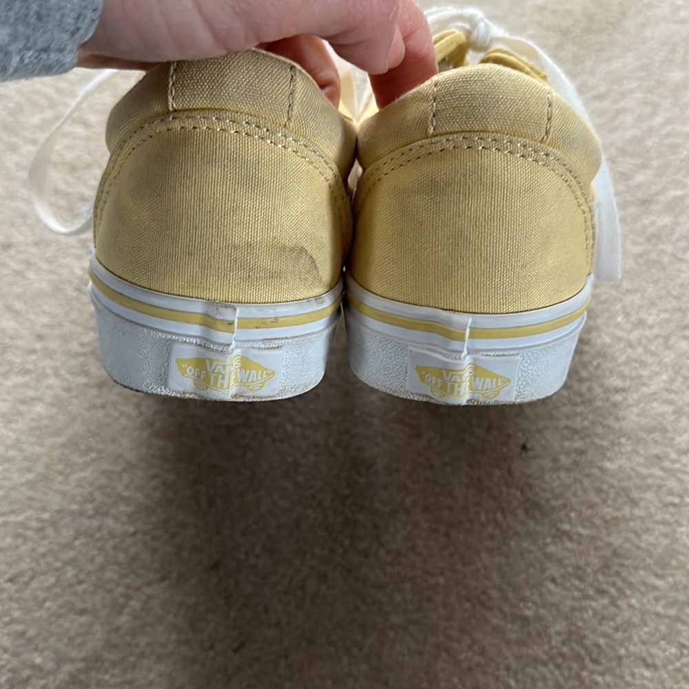 Vans - Picture 5 of 5